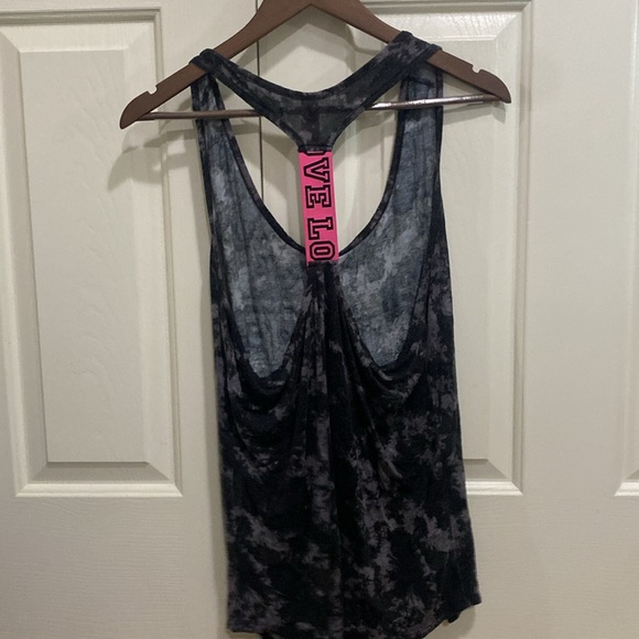 An XL tank top very soft - Picture 3 of 3